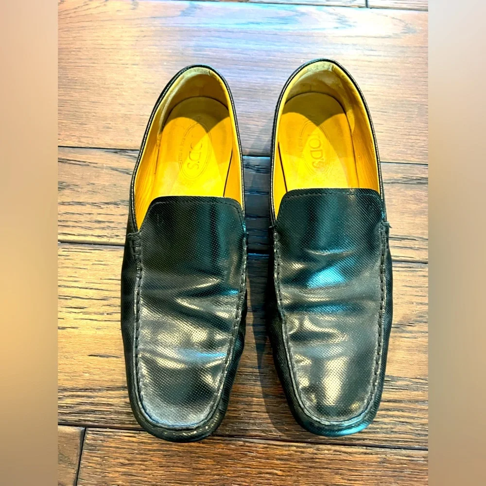 Tod’s Mens leather shoes - Picture 1 of 4